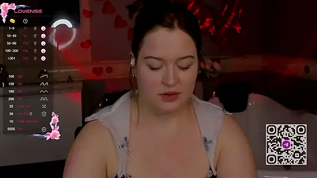 HelenHarttn Live XXX chat