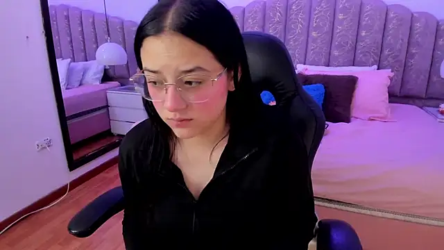 XXX chat uživo modela Amy_Ferreira