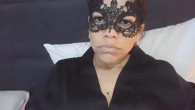 Dolcezzastella Show in webcam