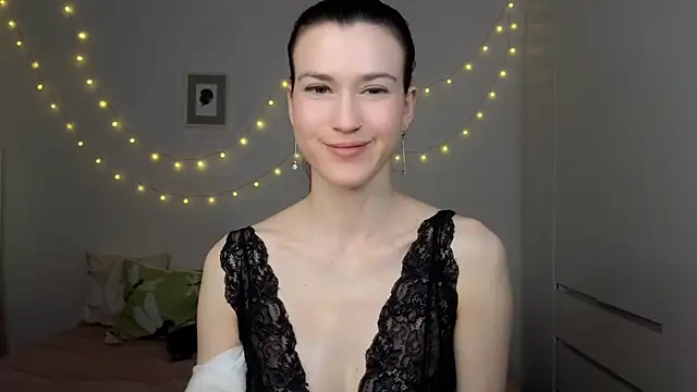 AliciaNewell 即時 XXX 聊天