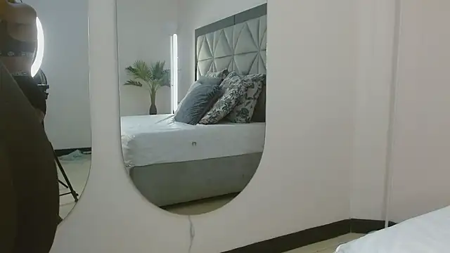 genesis_moretz লাইভ XXX চ্যাট