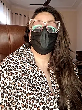 SEXY-Sardarni Chat XXX live