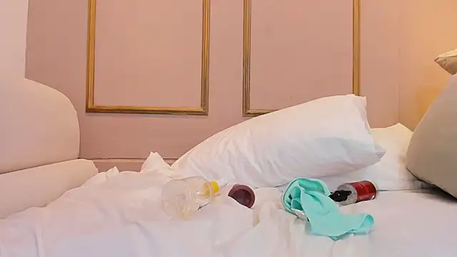 PerlaPreciosa লাইভ XXX চ্যাট