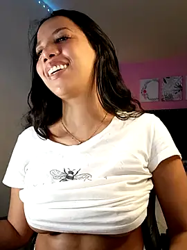 Chat XXX ao vivo de SallyWhitee