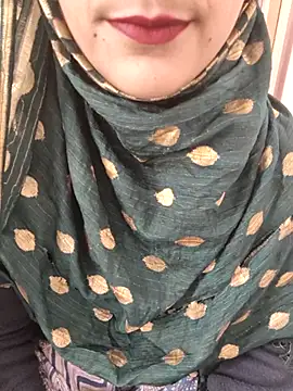 Indian-Aleena Live XXX-Chat