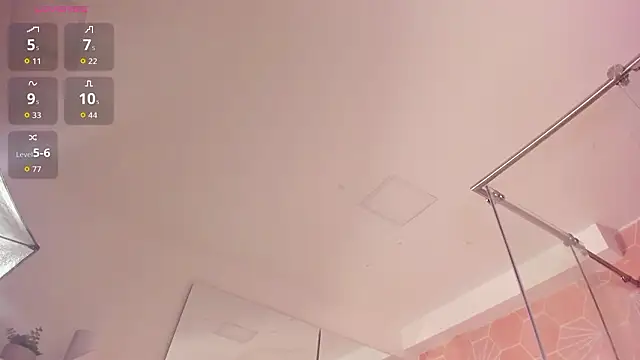 Mr_Strike live XXX chat