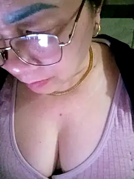 small-house123 লাইভ XXX চ্যাট