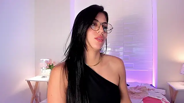 GabbyOwenn লাইভ XXX চ্যাট