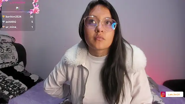 Sharlottee__ Live XXX-Chat