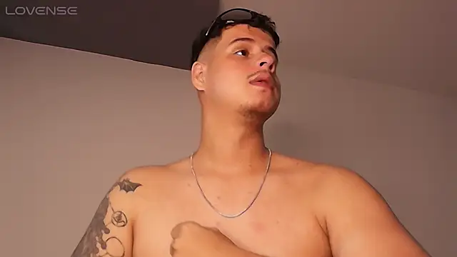 BjornSteel live XXX chat