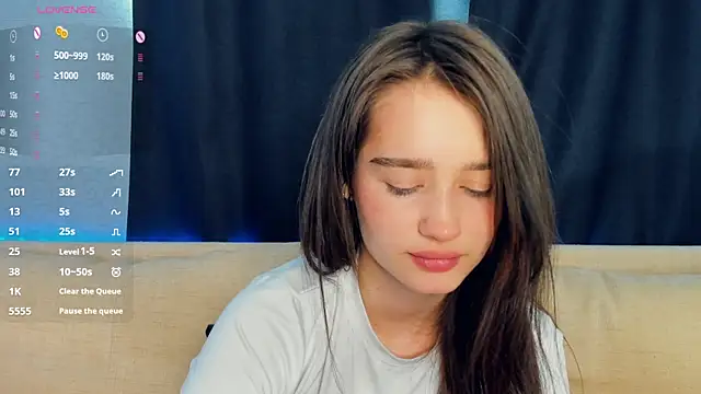 แชท XXX สดของ lovelyalivia