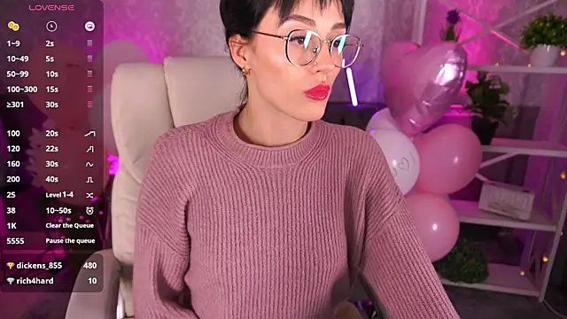 Živý XXX chat EviLune