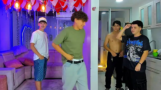 Houseofwarrios Chat XXX in diretta