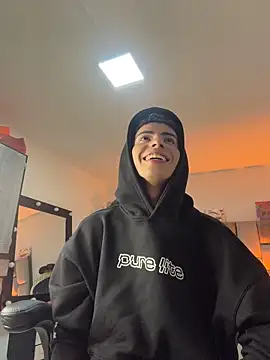 Sebastian_Reed élő XXX-chatje