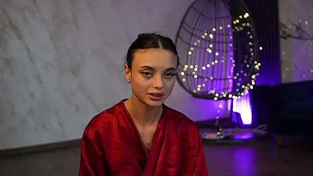 Chat XXX en directo de RachelRavee