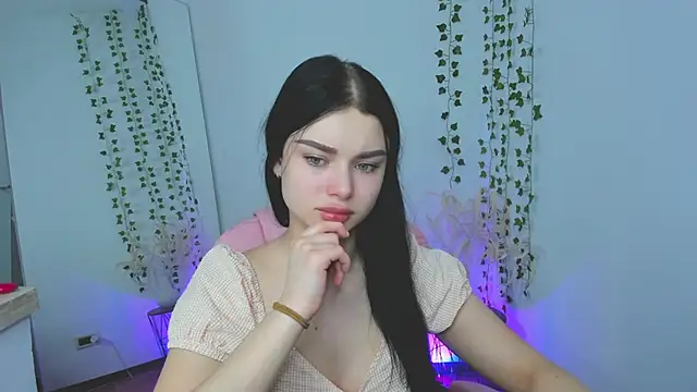 Silena_sky Live XXX Chat