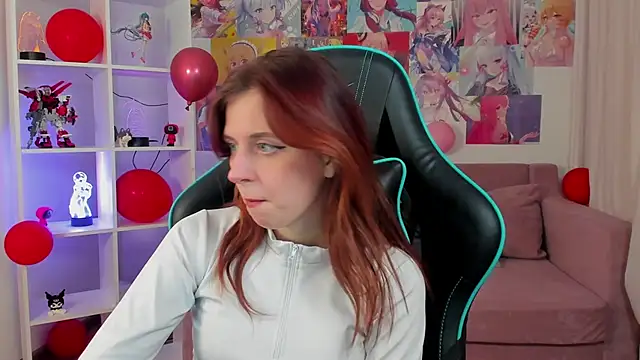 Chatroom XXX en direct de FreyaVey