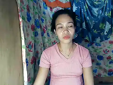 PinaySkinnyGirln Live XXX chat