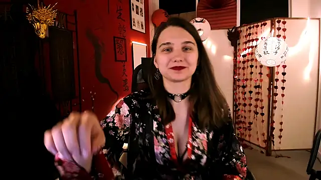 TessaMill Adlı Modelin Canlı XXX Sohbeti