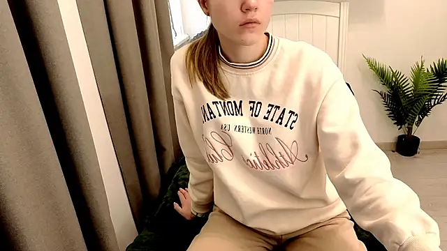 Just_L0VE_me Live XXX Chat