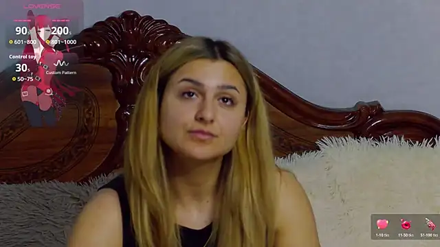 XXX chat uživo modela NicolePlay