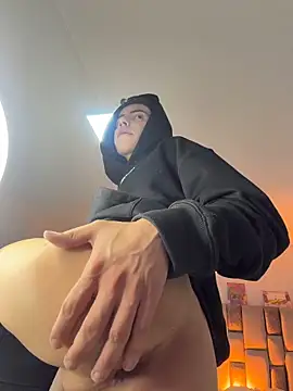 Sebastian_Reed Live XXX-Chat