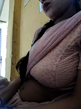 Binnu_rani Webcam-Show