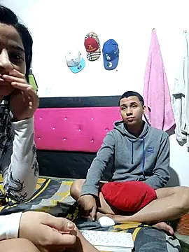 Pertunjukan Kamera Web Mia_axelll