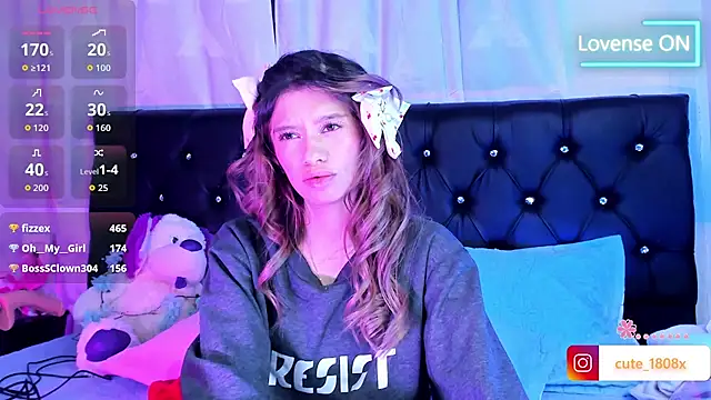 Sofiia_cute_ Live XXX-Chat