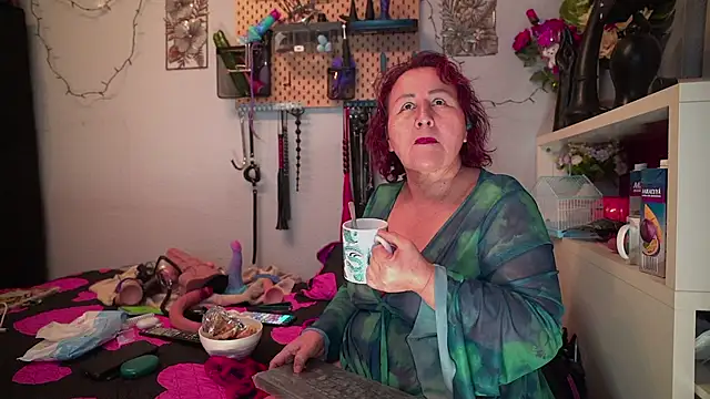 barbarah_ Show in webcam