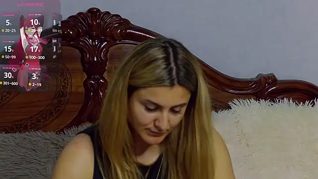 Chatroom XXX en direct de NicolePlay