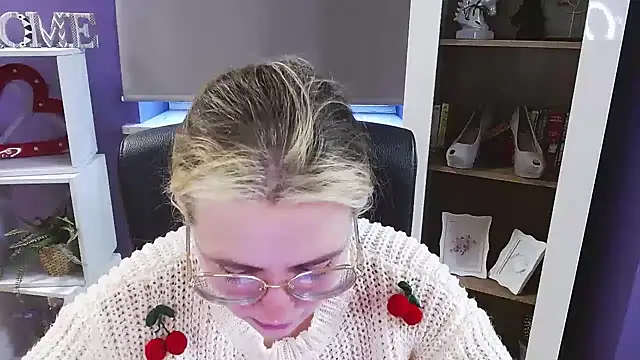 Zoey_Erotic 라이브 XXX 채팅