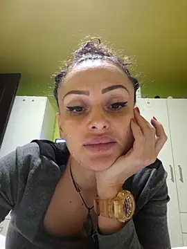 Chat XXX en directo de Caramellaa