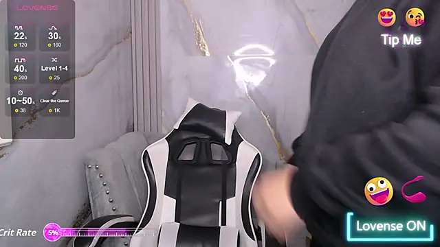 Afrodita_Wild_v 现场XXX聊天