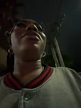 Pertunjukan Kamera Web StacyMoon_