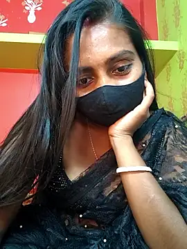 Show modela arushi_bb na web-kameri