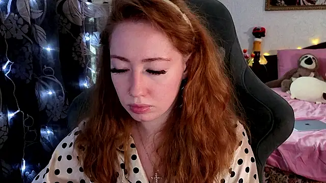 TinaBrook Chat XXX live