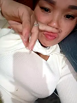 Melylyna Live XXX-chat