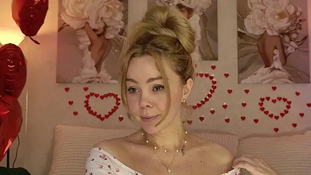 caty_kiss live XXX chat