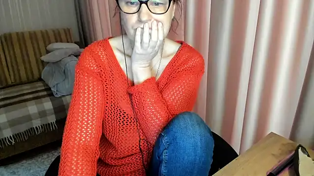 lauraovenn Live XXX chat