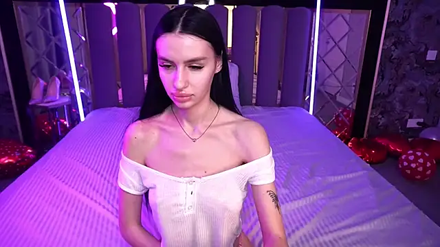 Chatroom XXX en direct de Snow_WhiteeeX