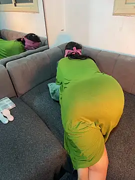 XXX chat uživo modela 0zozo