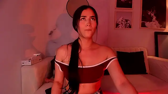 XXX chat uživo modela lara_madisson