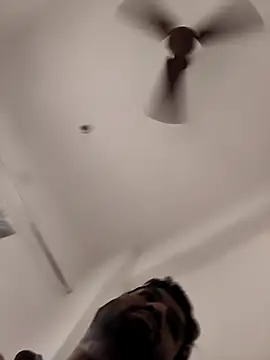 Živý XXX chat vinay_smalldick