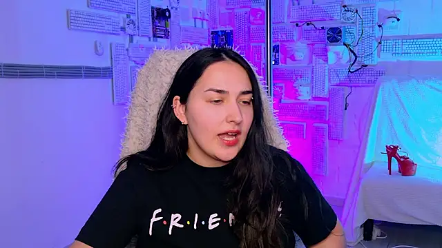 CeceliaJohnson – Naživo XXX chat