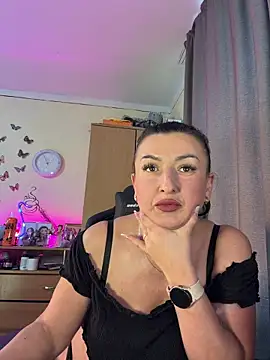 Chatroom XXX en direct de Hotangel75