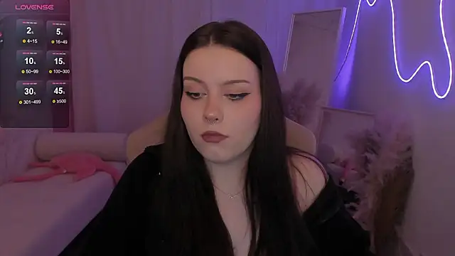 Chat +18 de CoraMiel ao vivo