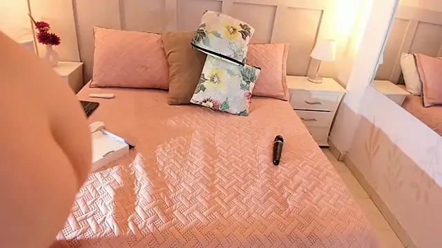 MartinaGuzmann's Live XXX Chat