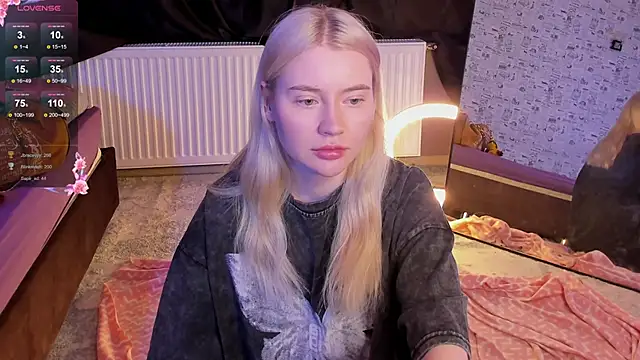 دردشة Lillie_Berry الجنسية المباشرة