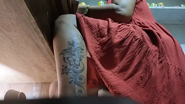 Chat XXX en directo de Loreanegel_kissme105